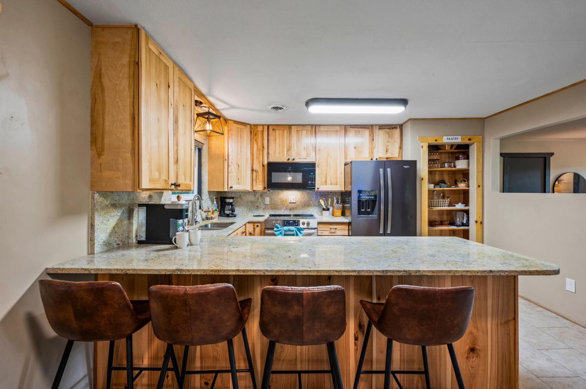 Beautiful Chalet With Fireplace And Large Game Room Gatlinburg Eksteriør bilde