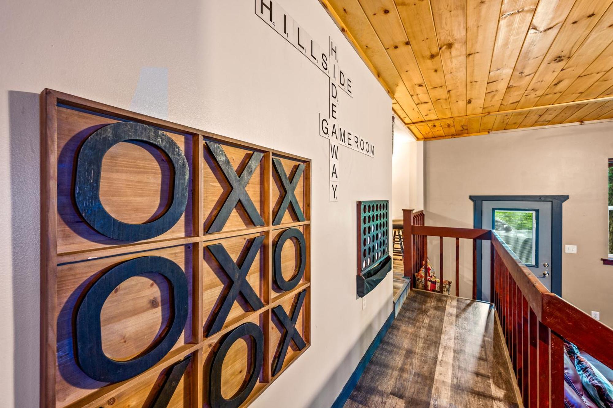 Beautiful Chalet With Fireplace And Large Game Room Gatlinburg Eksteriør bilde